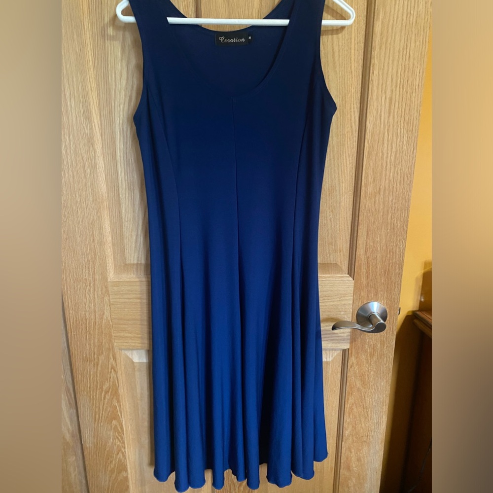 Blue sleeveless midi  dress  M